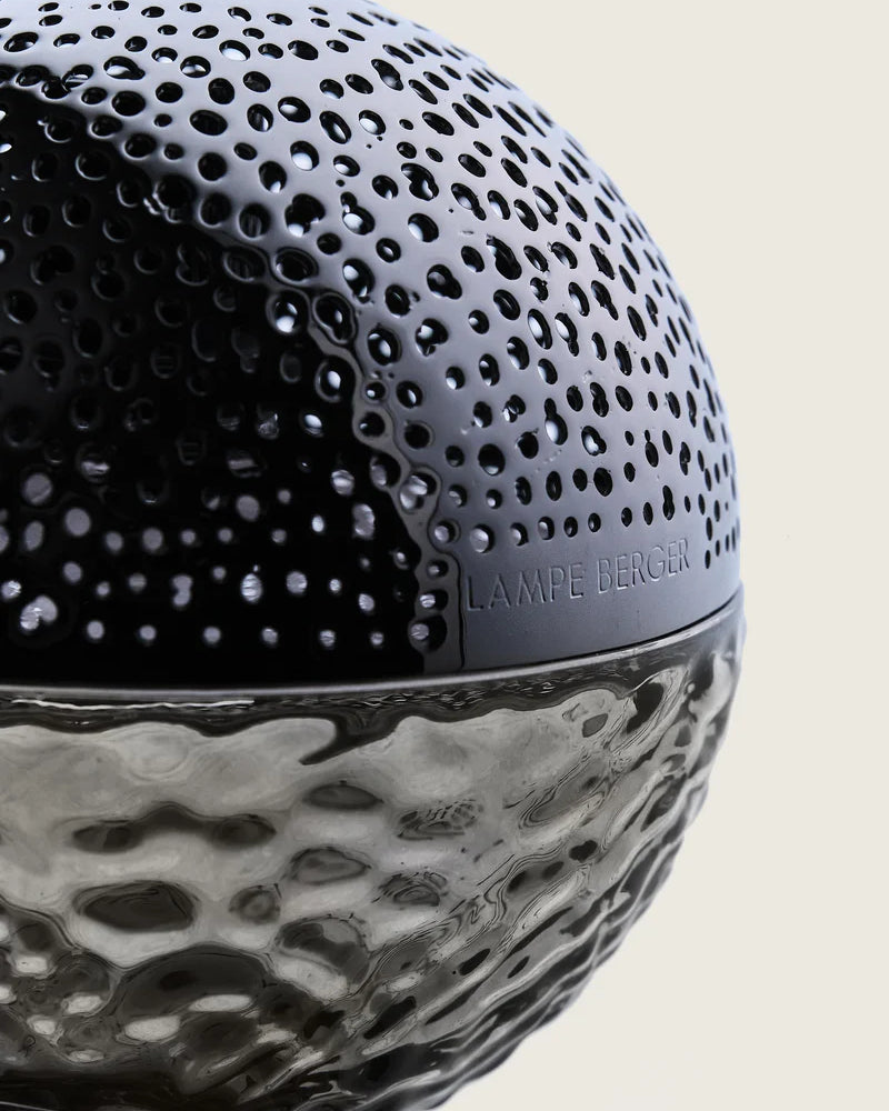 Black Gravity Lamp Berger